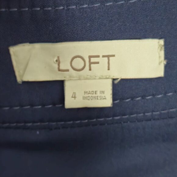 Loft Women’s Skirt Minimalist Capsule Clean Faux Suede A-Line Neutral Gray Sz 4 - Picture 5 of 9